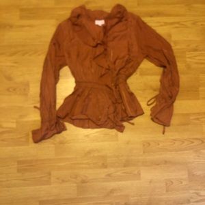 Flowy tied waist top